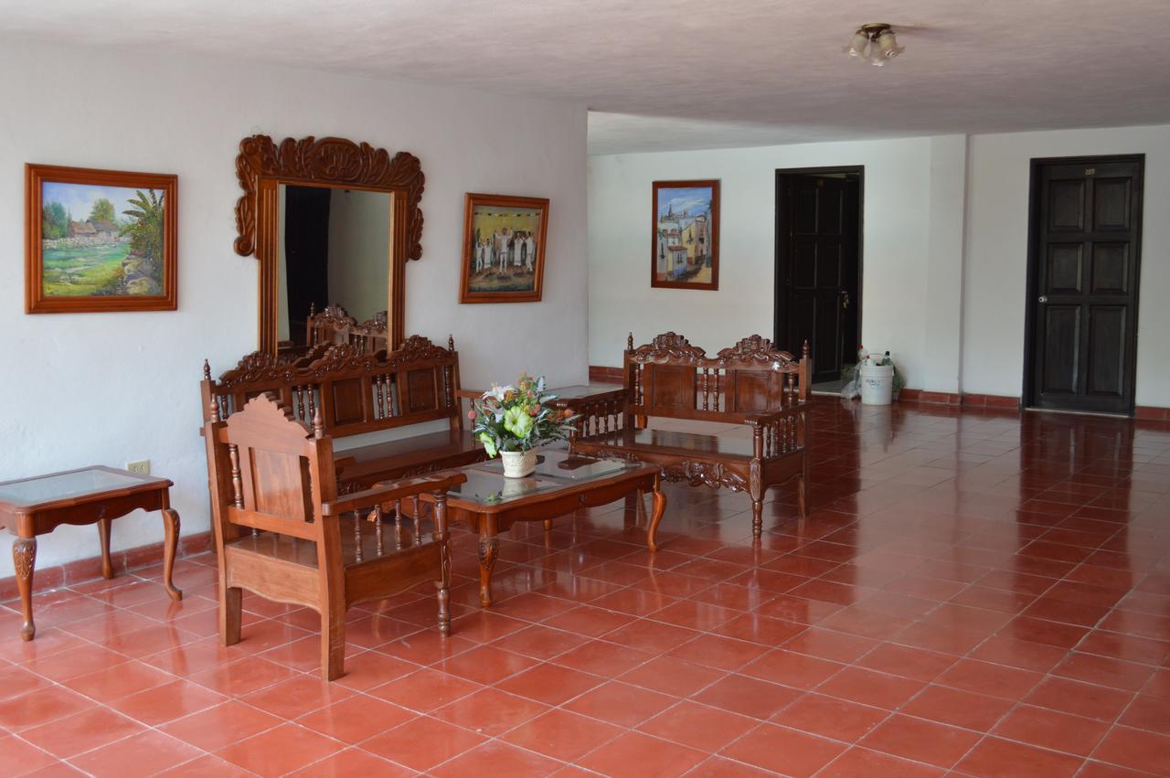Hotel San Clemente Valladolid  Dış mekan fotoğraf